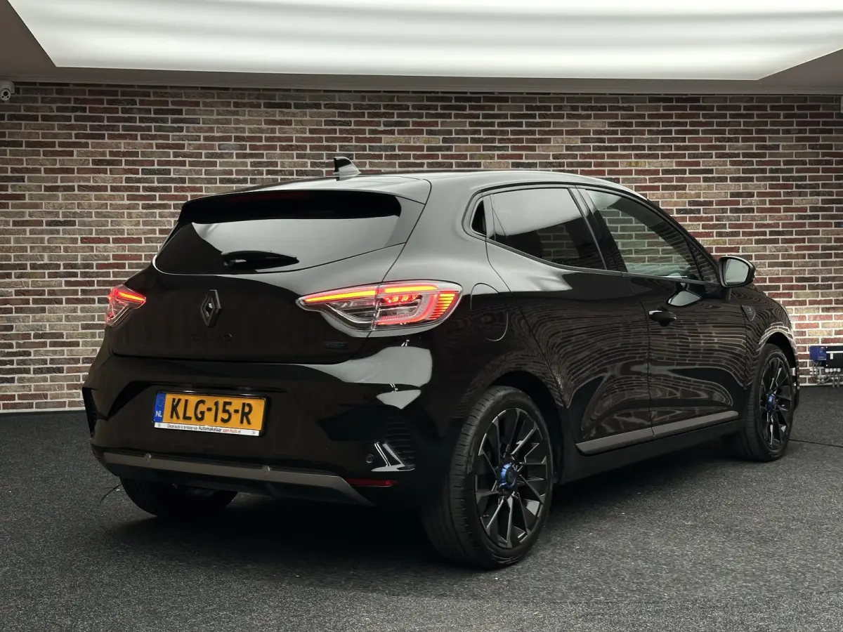 1.6 E-Tech Full Hybrid 145 esprit Alpine | BOSE| Adaptive cruise|