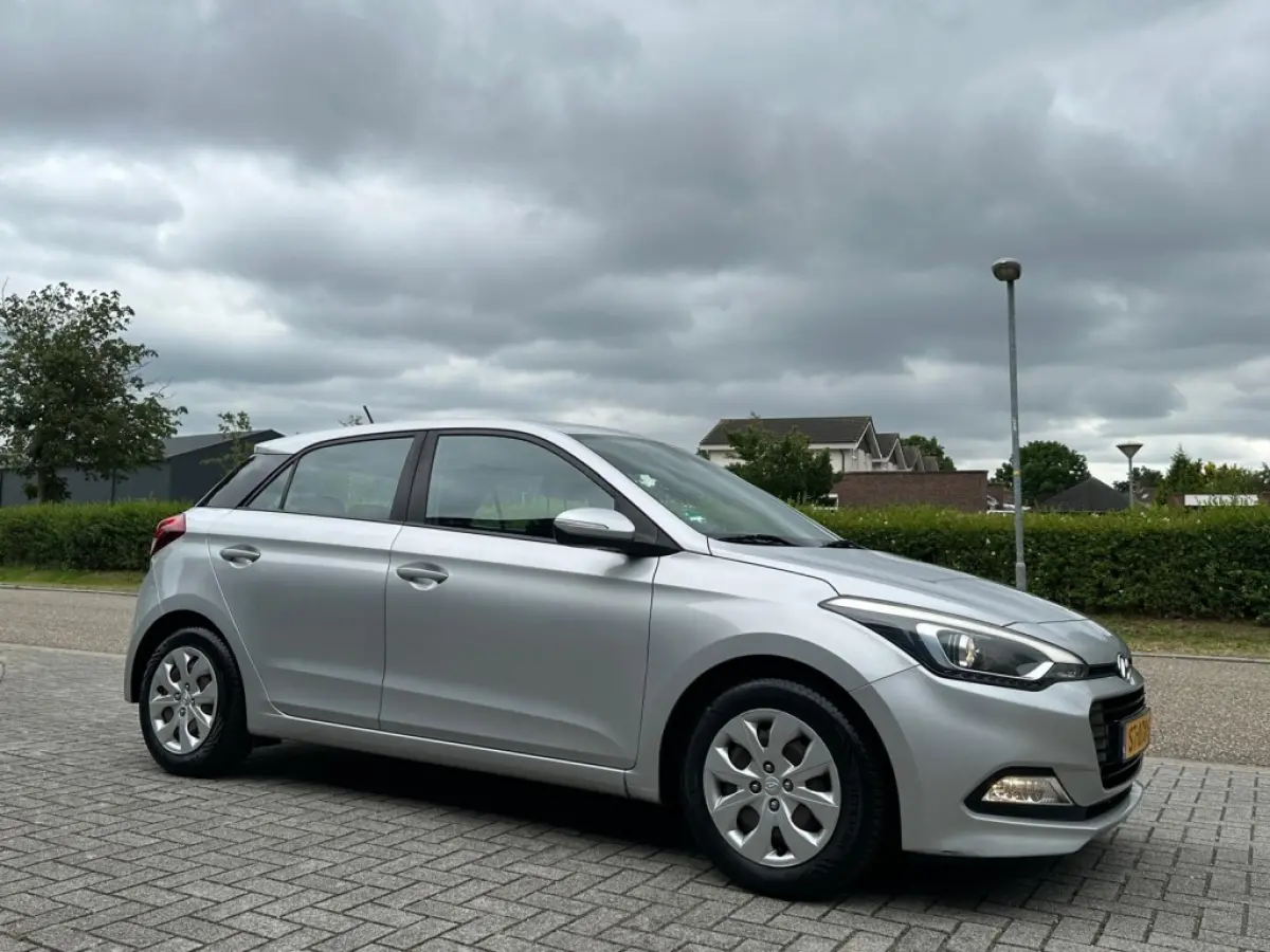 1.0 T-GDI Comfort | Navi | Camera | Trekhaak | Cruise
