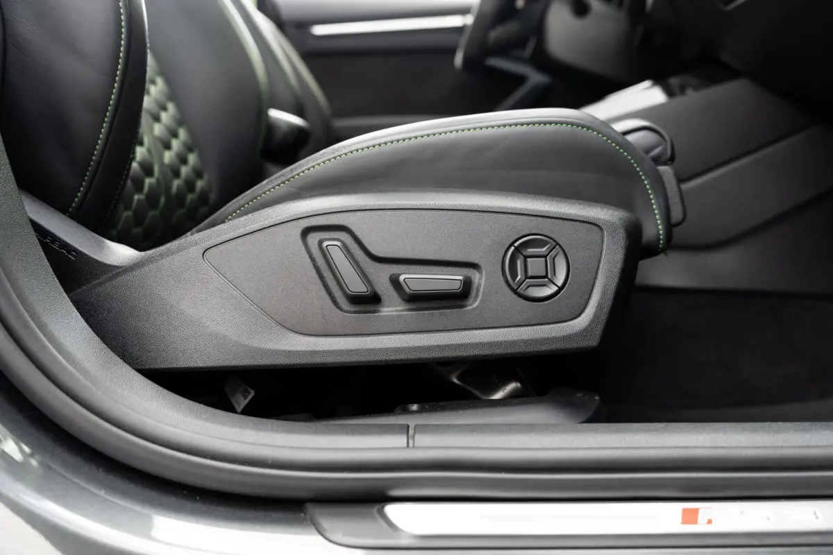 RS 3 2.5 TFSI quattro HUD Pano Hulk B&O Keramisch