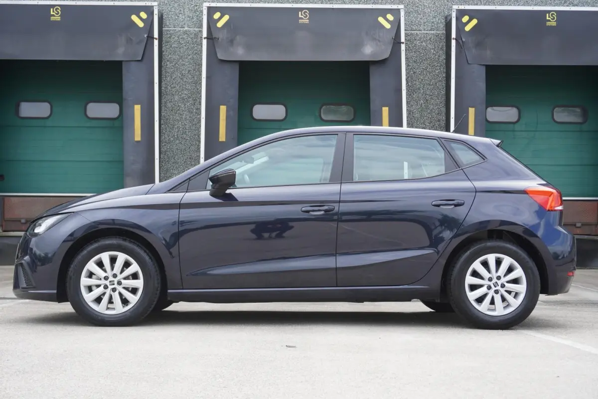 1.0 EcoTSI 95pk Style | Climatronic | FullLink | PDC Achter