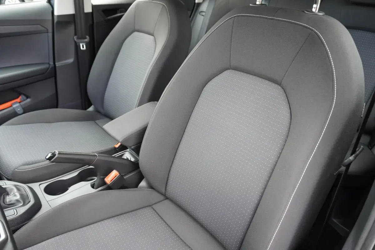 1.0 EcoTSI 95pk Style | Climatronic | FullLink | PDC Achter