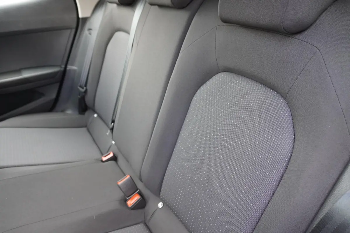 1.0 EcoTSI 95pk Style | Climatronic | FullLink | PDC Achter