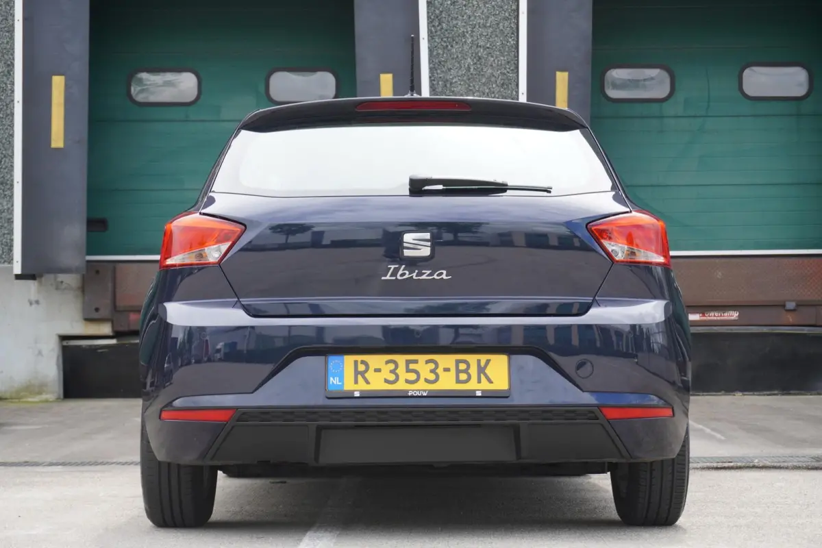 1.0 EcoTSI 95pk Style | Climatronic | FullLink | PDC Achter