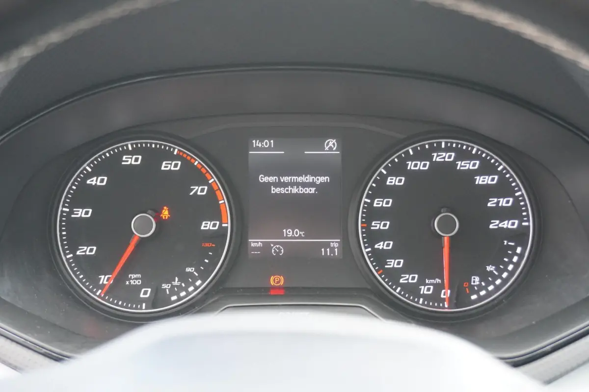 1.0 EcoTSI 95pk Style | Climatronic | FullLink | PDC Achter
