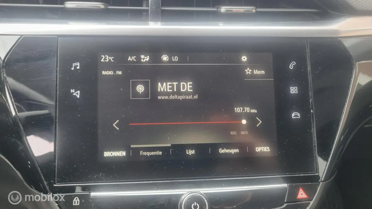 1.2 Edition sportvelgen , stoelverwarming, afneem baretrekhaak