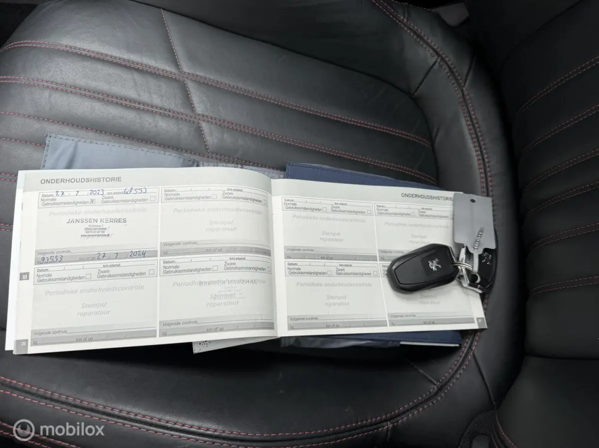 1.2 PureTech GT-line|AUTOMAAT|MASSAGESTO|PANO