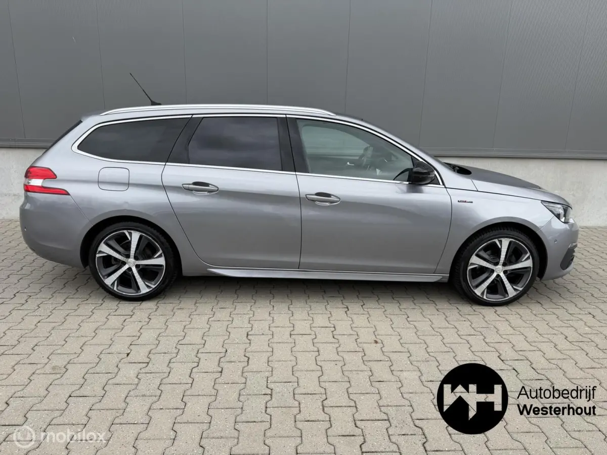 1.2 PureTech GT-line|AUTOMAAT|MASSAGESTO|PANO