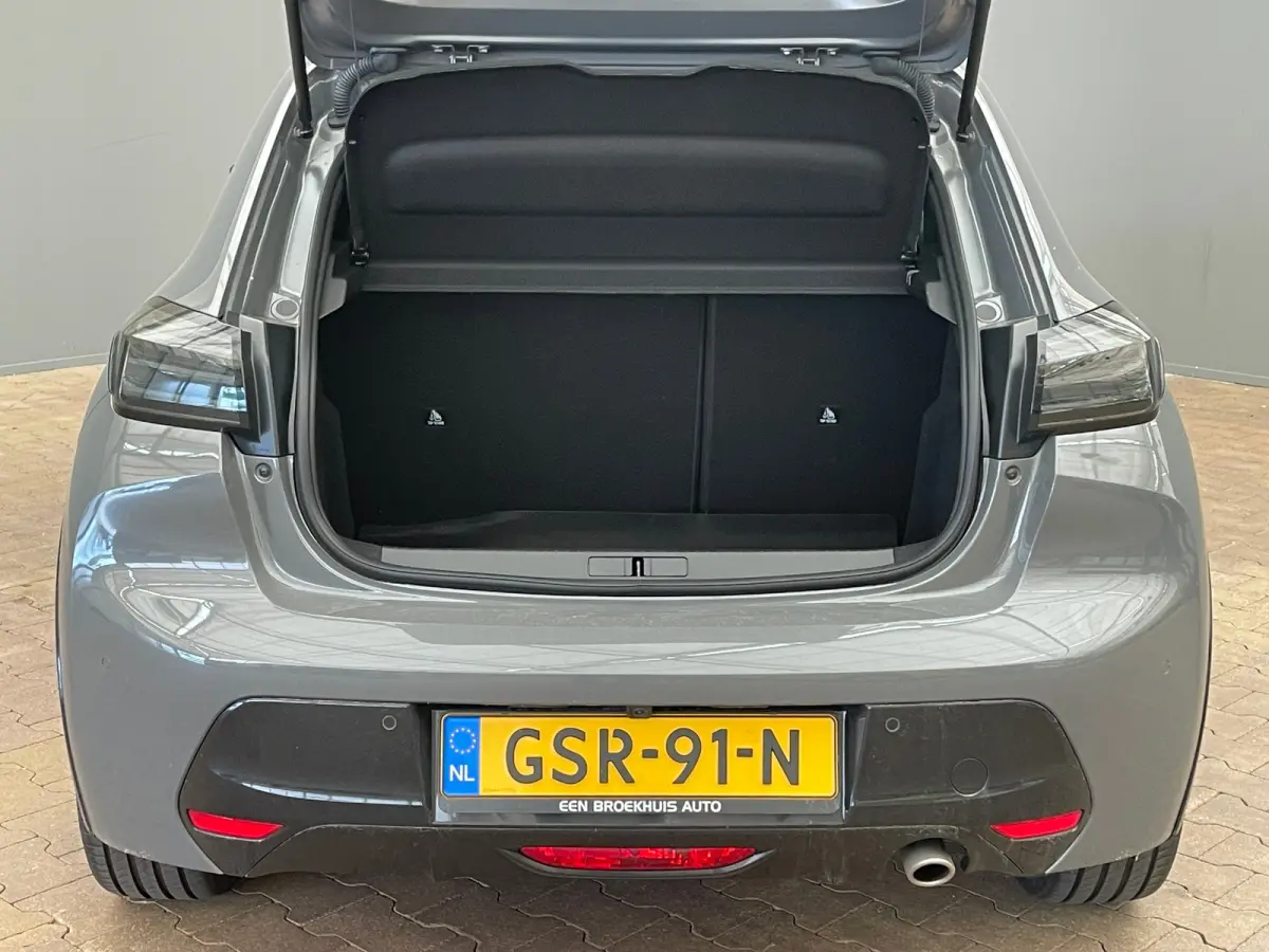 Hybrid 100 e-DCS6 GT Panorama Dak | LED | Digitaal Dashboard | Leder/Stof Sportstoelen | Carplay | Camera | Keyless | Achteruitrijcamera | Apple Carplay/Android Auto|telefoonintegratie premi