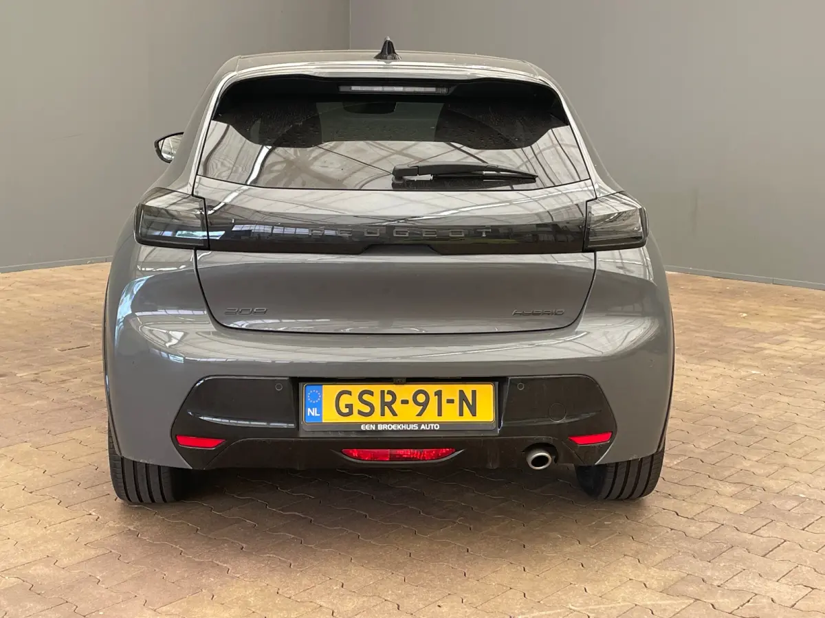 Hybrid 100 e-DCS6 GT Panorama Dak | LED | Digitaal Dashboard | Leder/Stof Sportstoelen | Carplay | Camera | Keyless | Achteruitrijcamera | Apple Carplay/Android Auto|telefoonintegratie premi