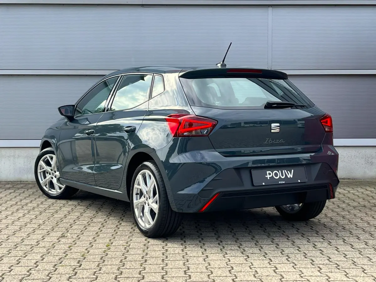 1.0 EcoTSI 95pk Style | Cruise Control | Airco