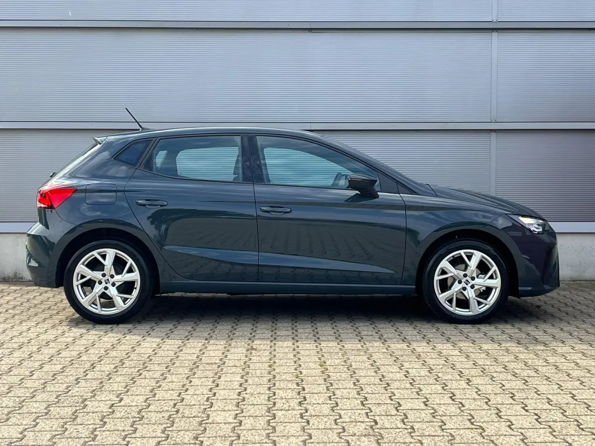 1.0 EcoTSI 95pk Style | Cruise Control | Airco