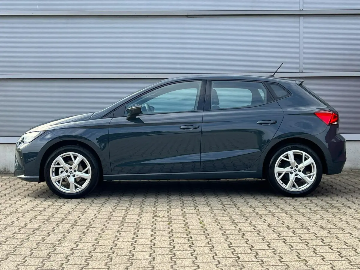 1.0 EcoTSI 95pk Style | Cruise Control | Airco
