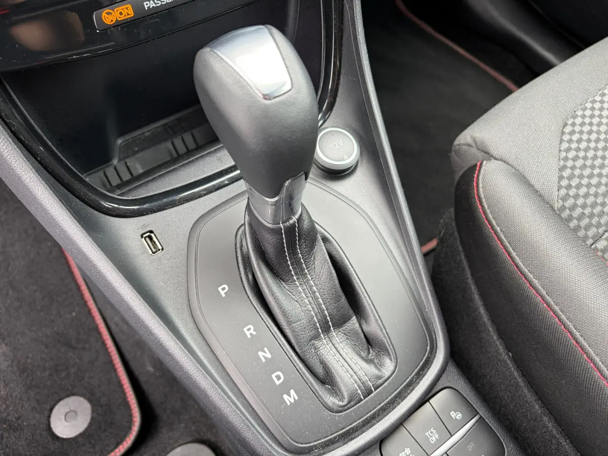 1.0 EcoBoost ST-Line X|Rijklaar prijs|Trekhaak|Camera|Stoel/stuur verw.|Carplay|