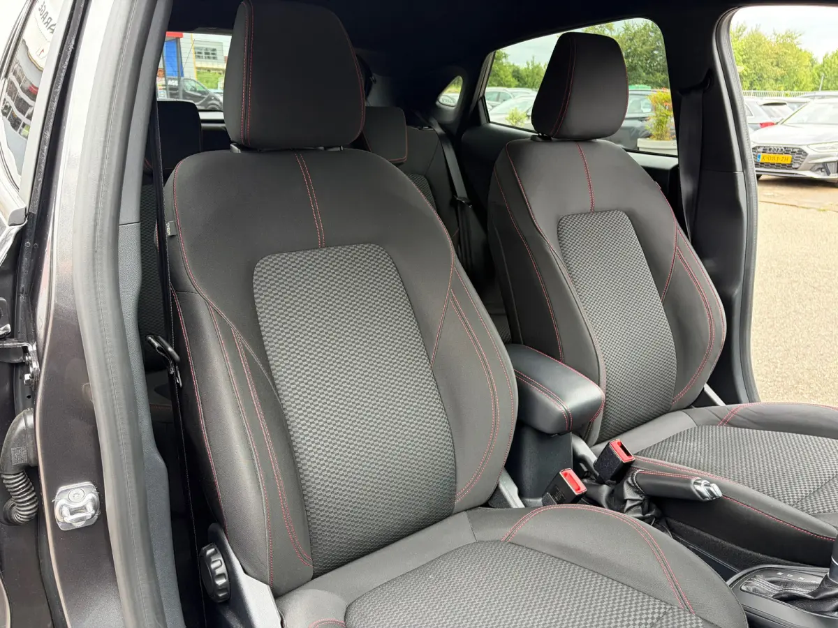 1.0 EcoBoost ST-Line X|Rijklaar prijs|Trekhaak|Camera|Stoel/stuur verw.|Carplay|