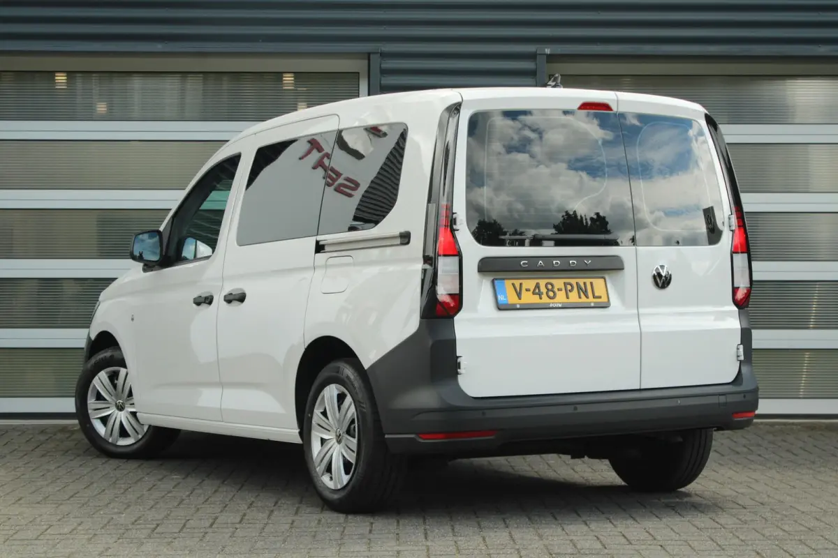 2.0 TDI 122pk DSG | Glaslook | Schuifdeur L+R | Navigatie | Parkeersensoren | Cruise Control | Airco