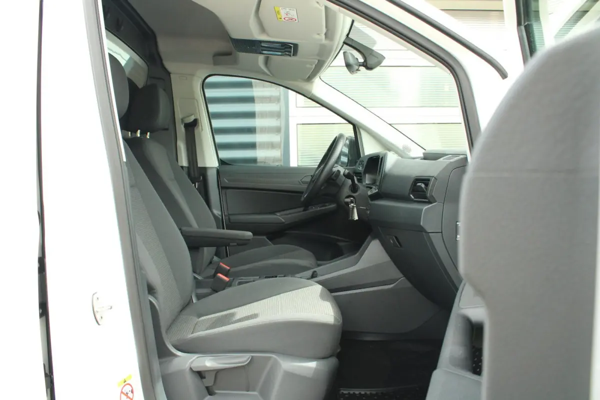2.0 TDI 122pk DSG | Glaslook | Schuifdeur L+R | Navigatie | Parkeersensoren | Cruise Control | Airco