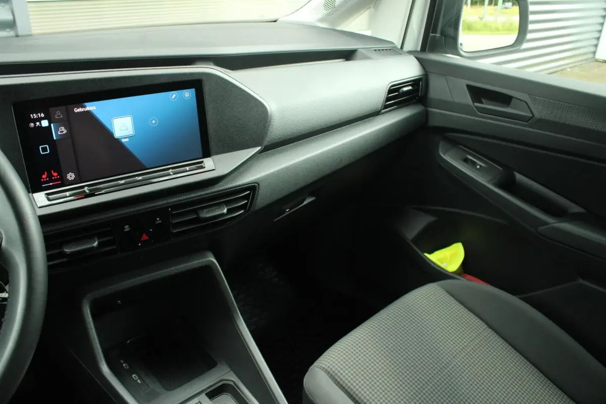 2.0 TDI 122pk DSG | Glaslook | Schuifdeur L+R | Navigatie | Parkeersensoren | Cruise Control | Airco