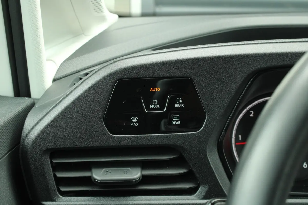2.0 TDI 122pk DSG | Glaslook | Schuifdeur L+R | Navigatie | Parkeersensoren | Cruise Control | Airco