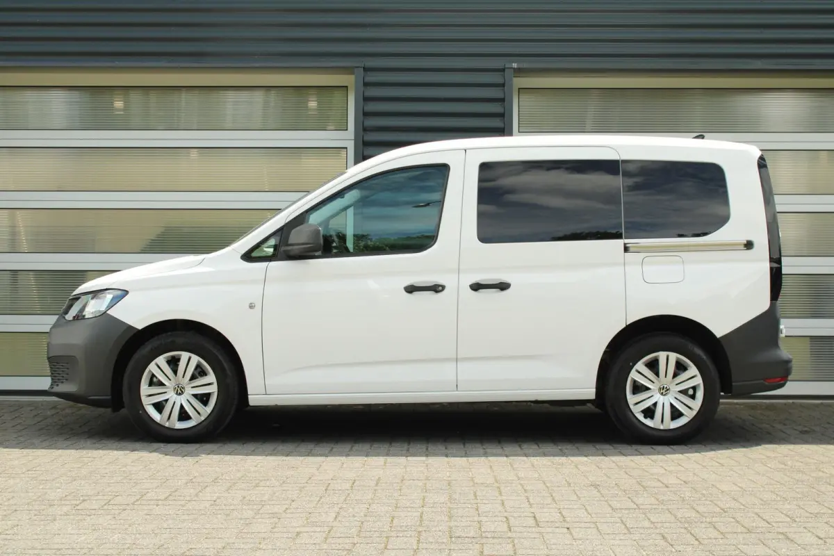 2.0 TDI 122pk DSG | Glaslook | Schuifdeur L+R | Navigatie | Parkeersensoren | Cruise Control | Airco