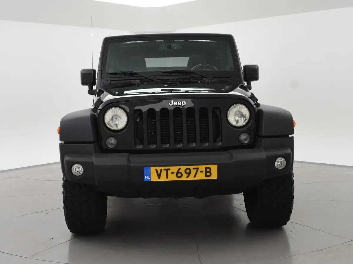 2.8 CRD 200 PK SPORT AUT. 4X4 GRIJS KENTEKEN *MARGE* + TREKHAAK