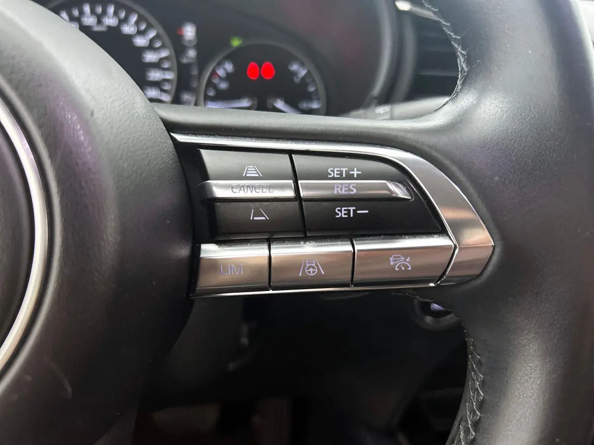 2.0 e-SkyActiv-X M Hybrid Comfort 360-CAMERA | HEAD-UP | AD-CRUISE