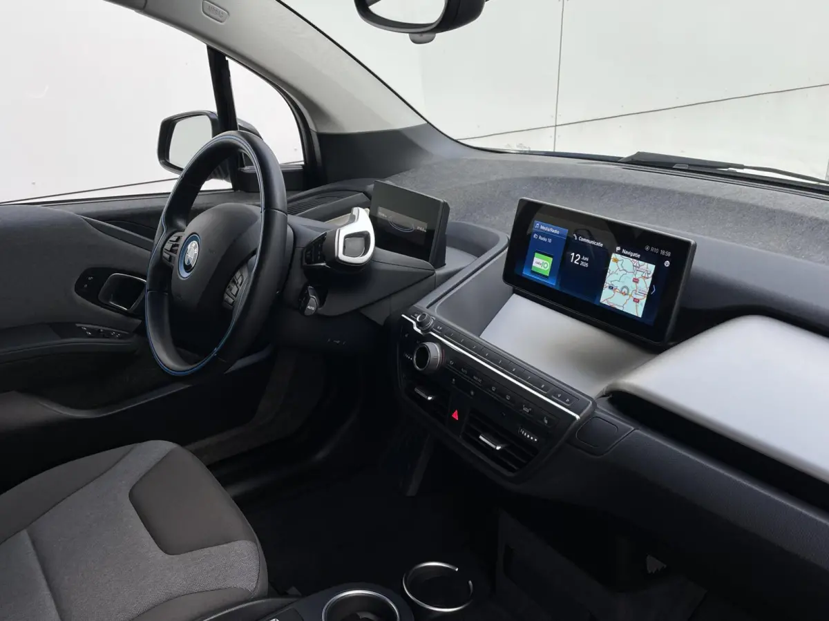 Dark Shadow Edition 120Ah 42 kWh Warmtepomp Navi Camera DAB Stoelverwarming 20 inch LM