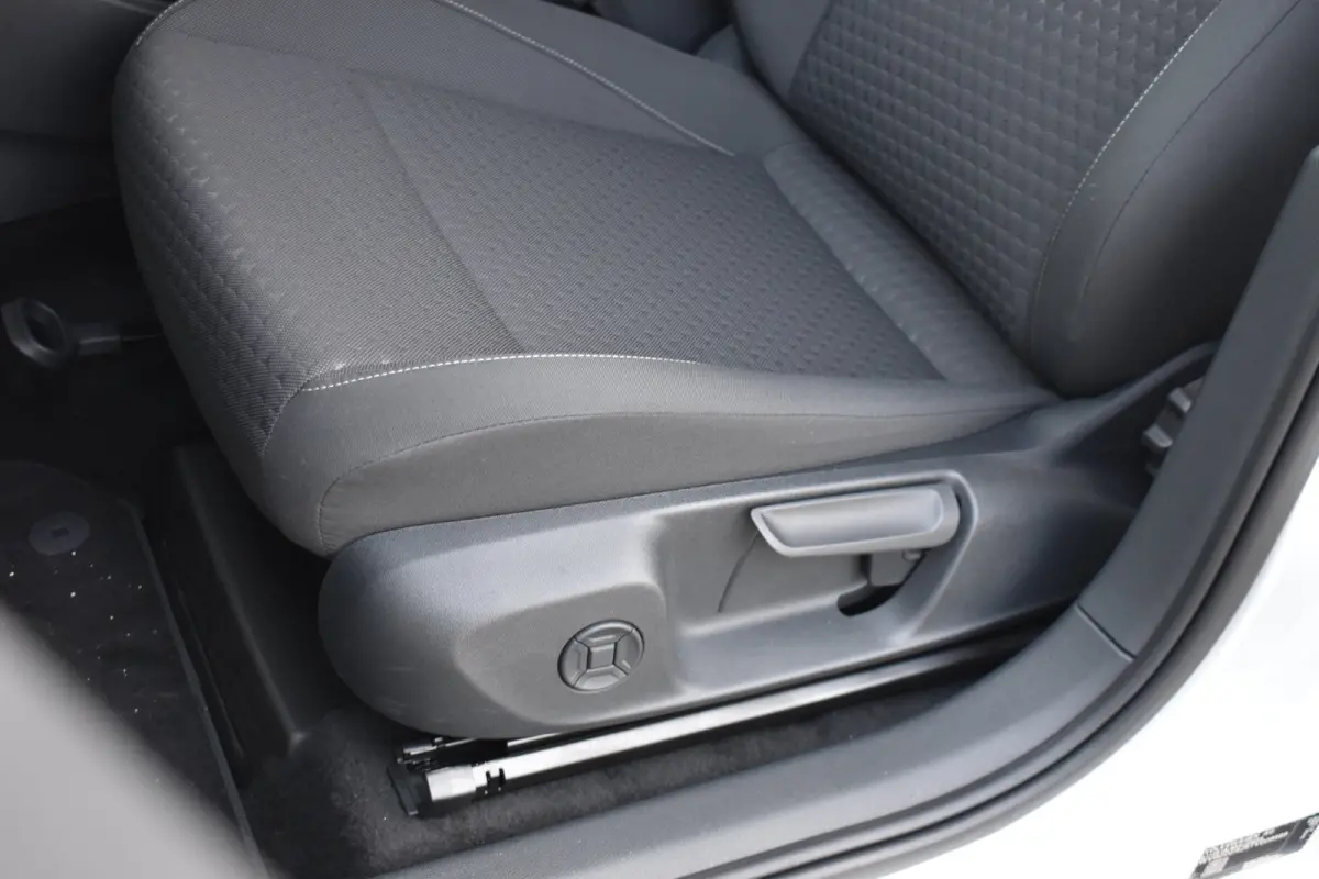 1.5 eTSI 116PK DSG-7 Life First Edition | CAMERA | VIRTUAL COCKPIT | APP. CONNECT | ADAPT. CRUISE | 17 INCH | LED | CLIMATE CONTROL