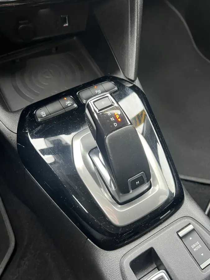 1.2 GS Line | AUTOMAAT | CAMERA | CARPLAY | LED |