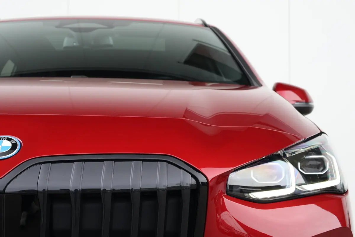 225e xDrive | SoH 100% | M Sportpakket | Stuurwielrand verwarmd | Comfort Access | panoramadak | Stoelverwarming | Driving Assistant Plus