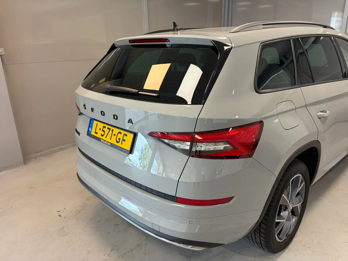 Sportline Business 1.5TSi DSG | Camera | Carplay | Navigatie |