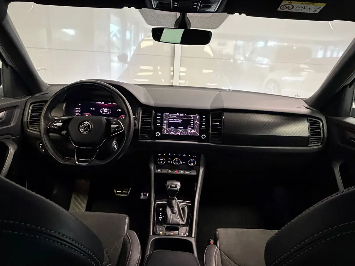 Sportline Business 1.5TSi DSG | Camera | Carplay | Navigatie |