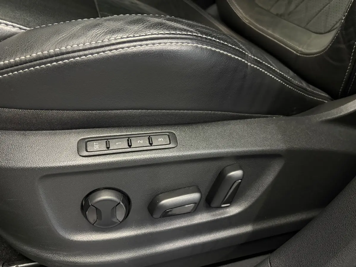 Sportline Business 1.5TSi DSG | Camera | Carplay | Navigatie |