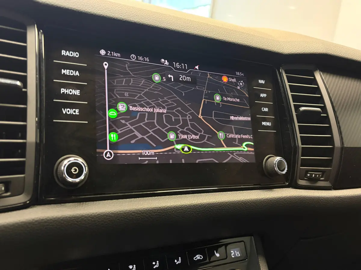 Sportline Business 1.5TSi DSG | Camera | Carplay | Navigatie |