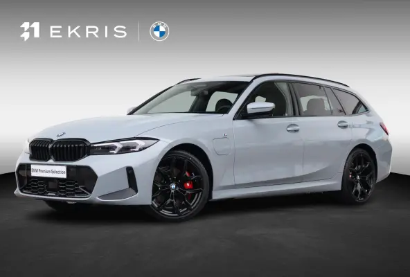 330e | SoH 100% | M Sportpakket Pro | Comfort Access | Trekhaak | Panoramadak | Driving Assistant Professional | HiFi | Stoelverwarming