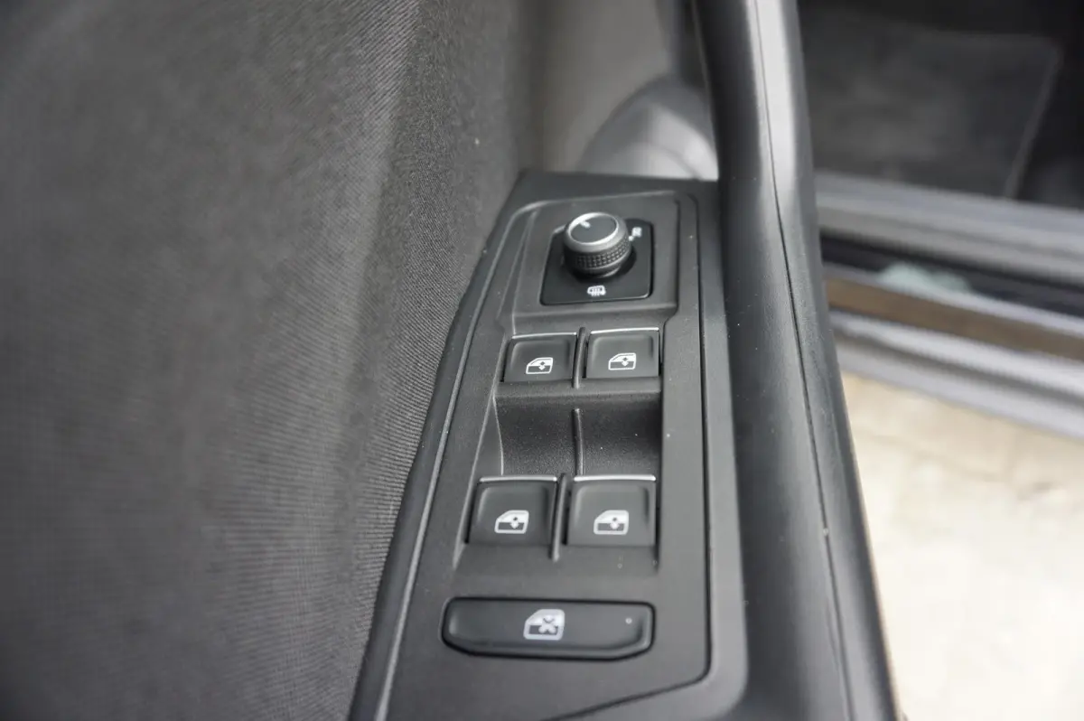 1.0 TSI 110pk Style | Navigatie | Parkeersensoren V+A | Adaptive Cruise