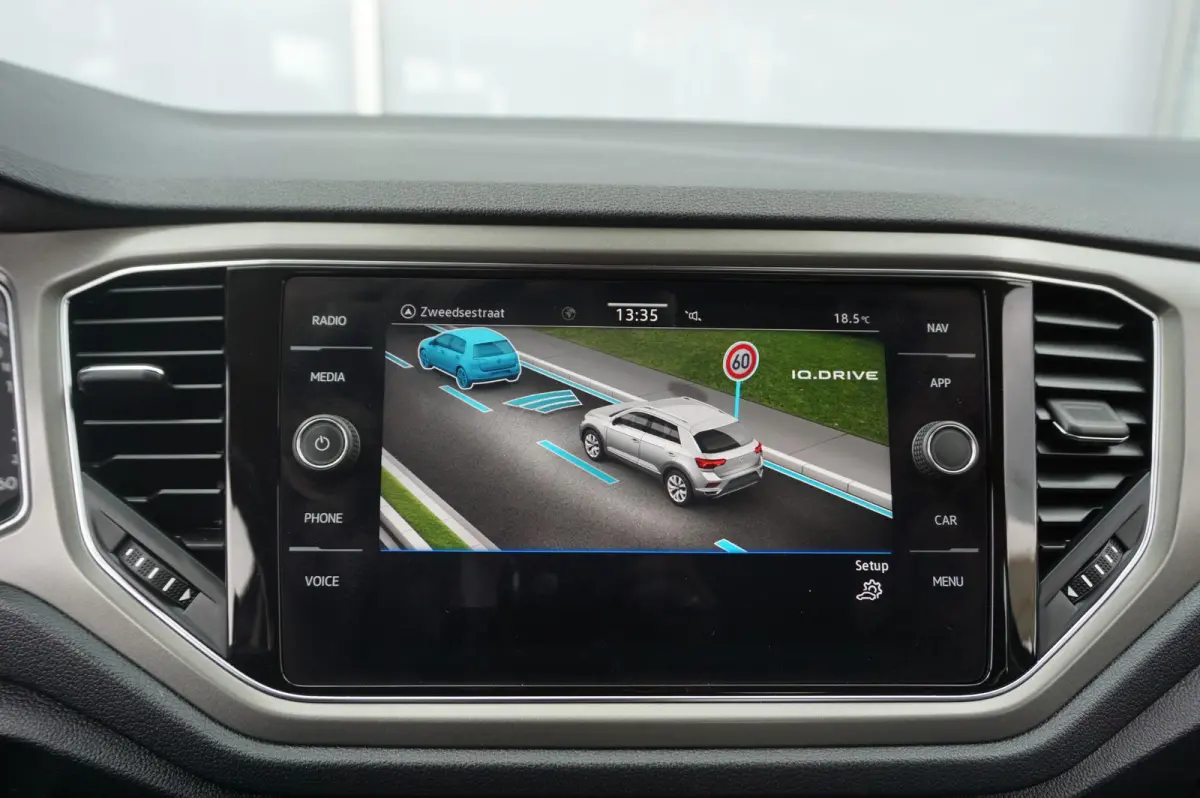 1.0 TSI 110pk Style | Navigatie | Parkeersensoren V+A | Adaptive Cruise