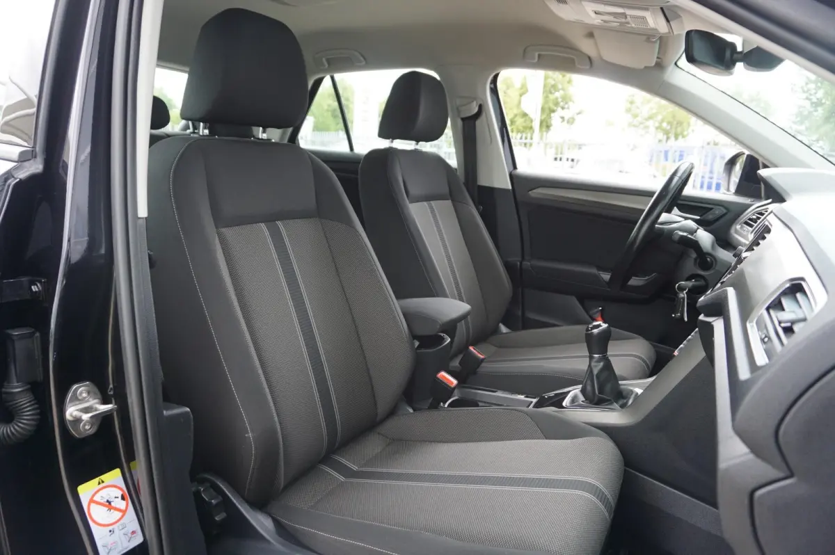 1.0 TSI 110pk Style | Navigatie | Parkeersensoren V+A | Adaptive Cruise