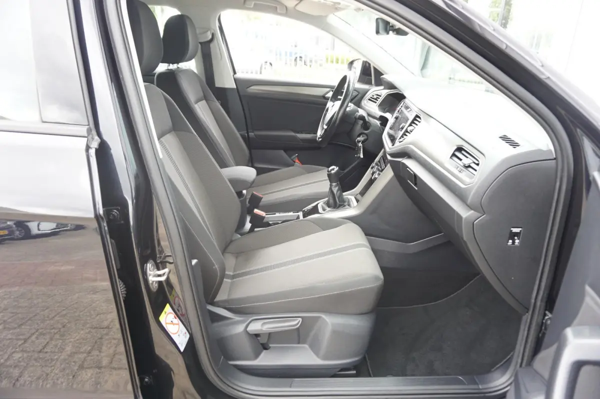 1.0 TSI 110pk Style | Navigatie | Parkeersensoren V+A | Adaptive Cruise