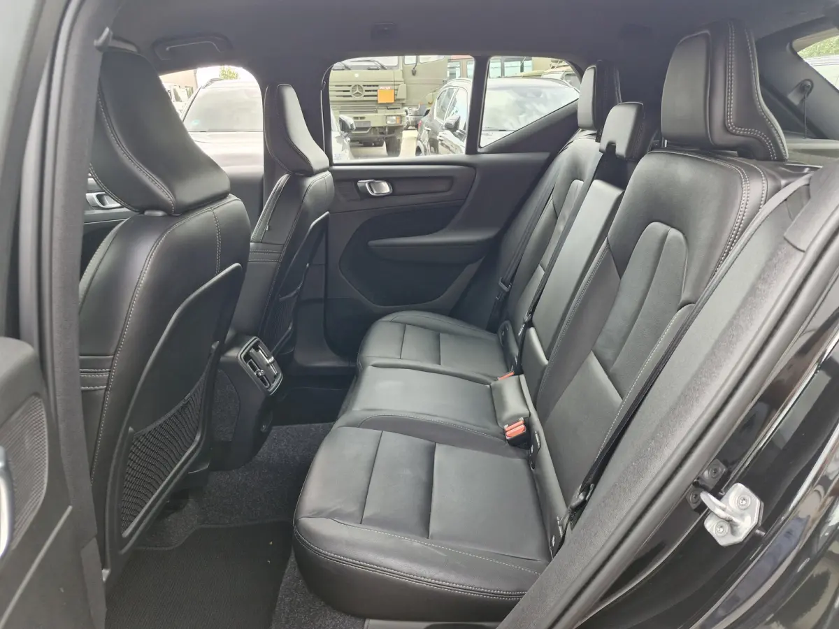 P8 AWD R-Design Sportinterieur Volleder Camera Verw. stoelen en stuur