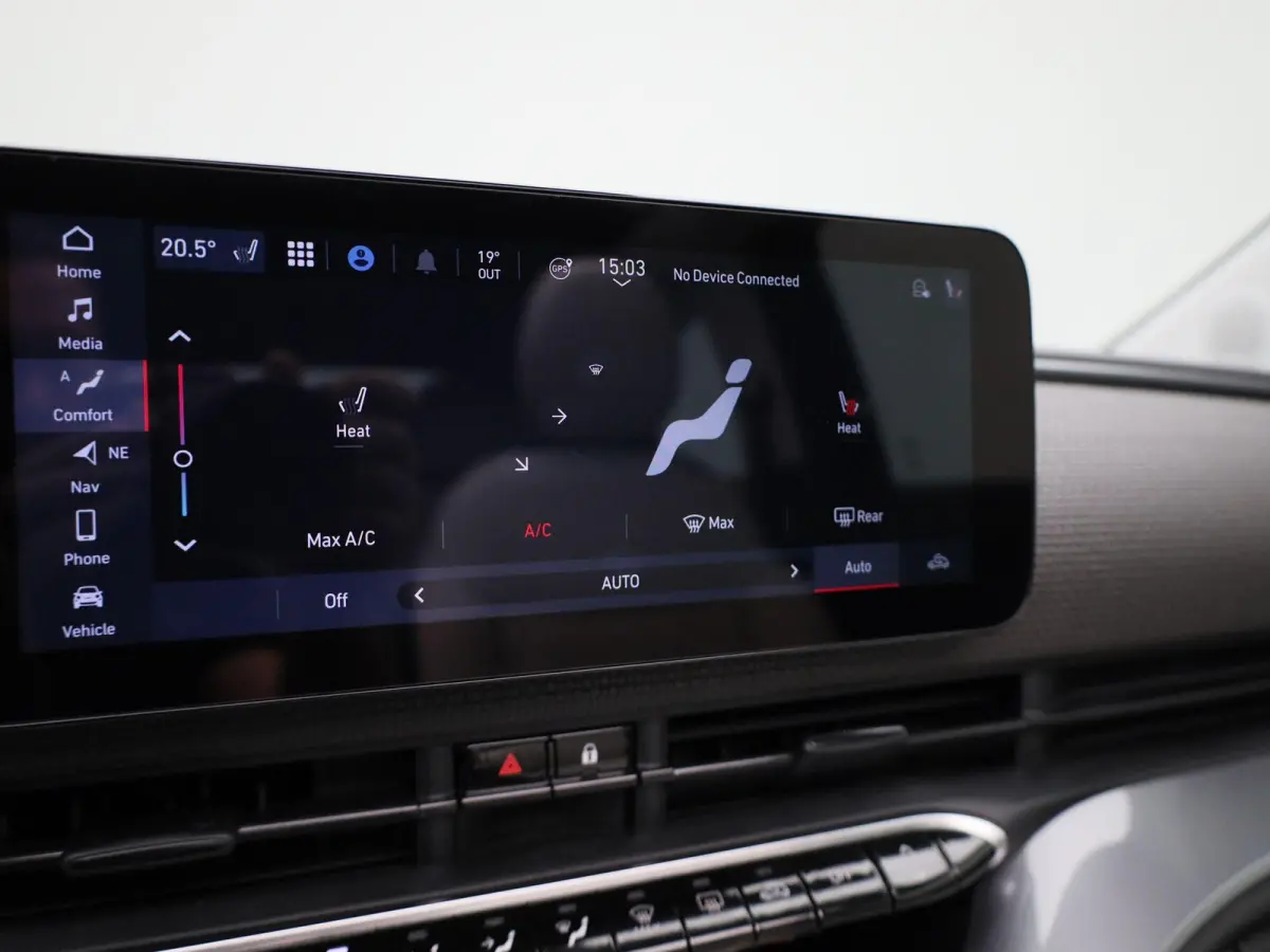 La Prima By Bocelli 42 kWh | Cruise Control | Achteruitrijcamera | Stoelverwarming | Climate Control | Lederen bekleding | Keyless | Apple Carplay/Android Auto |
