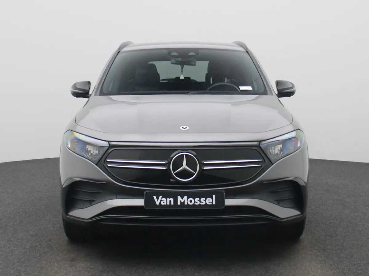 EQA 250 AMG Line | Automaat | Navigatie | Achteruitrijcamera | LED Verlichting | Stoelverwarming | Sfeer verlichting | AMG | 12 Maanden BOVAG Garantie |