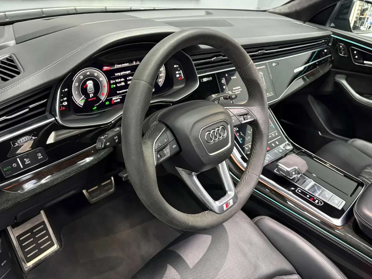 60 TFSI e quattro Competition