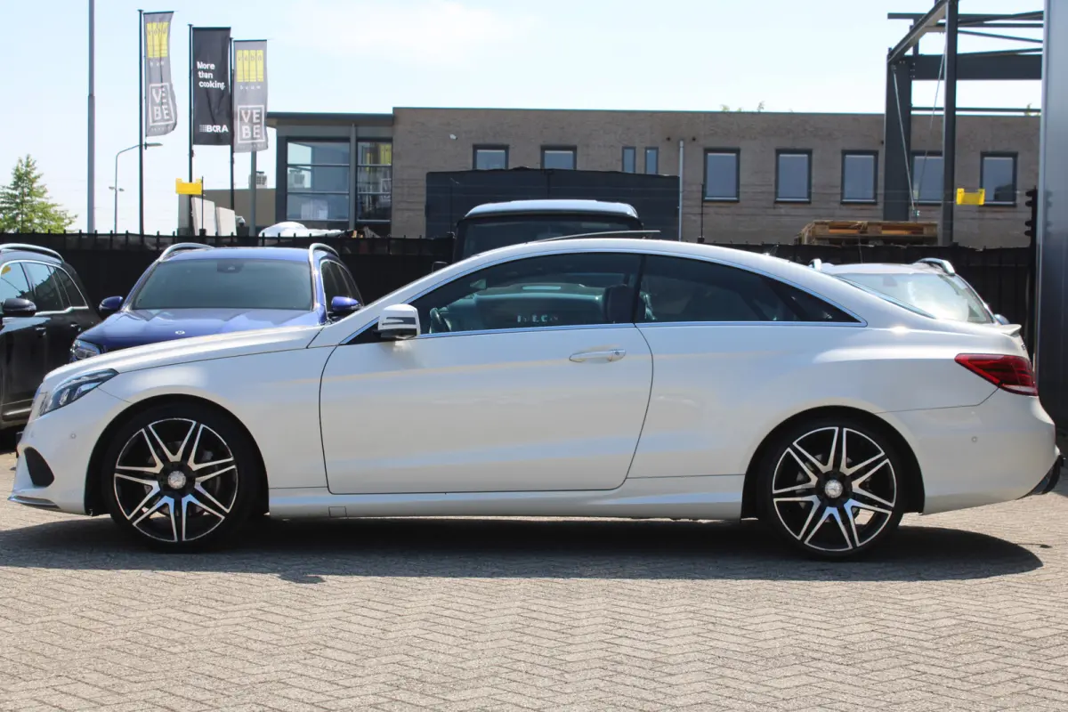 320 Prestige AMG PANORAMADAK LEDER MEMORY DISTRONIC 360-CAMERA H&K 19''