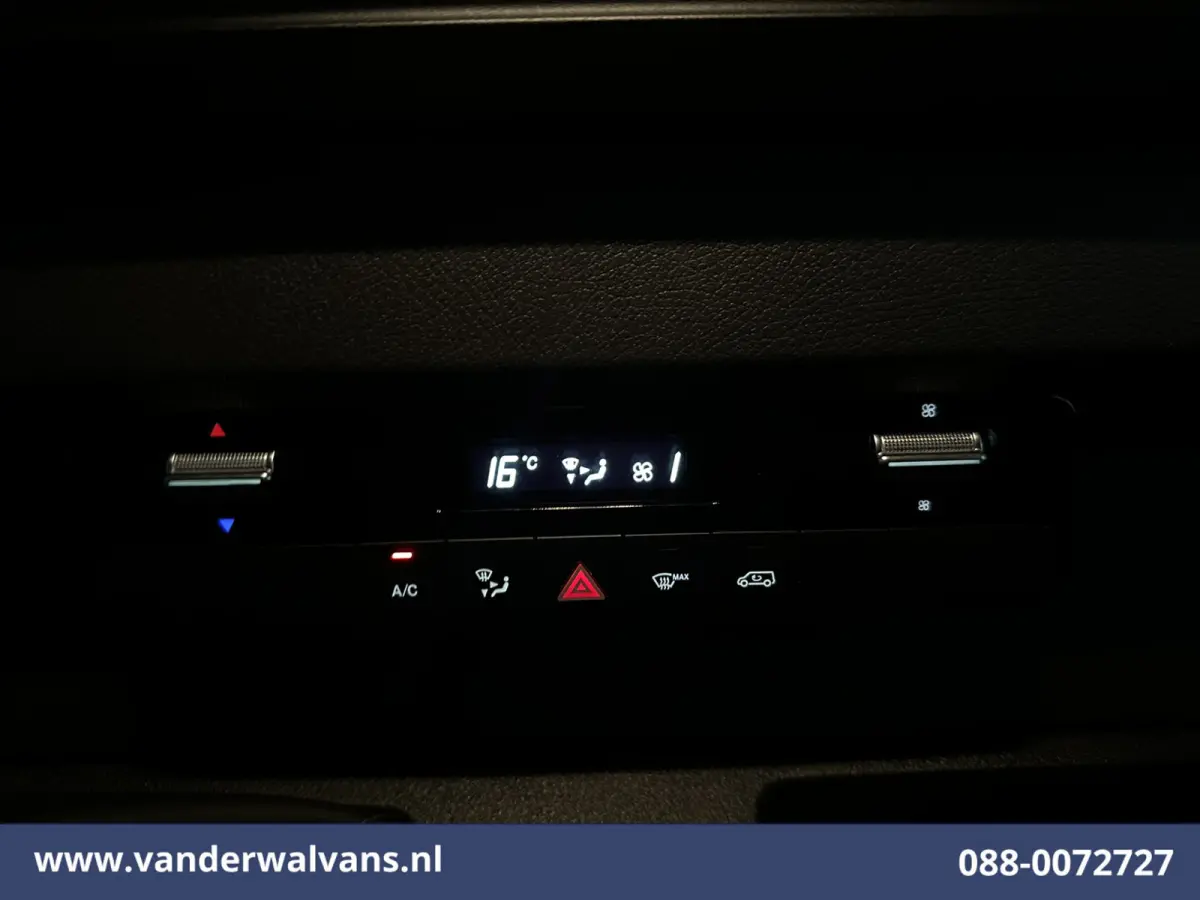 211 CDI L2H2 Euro6 Airco | Camera | Trekhaak Bijrijdersbank