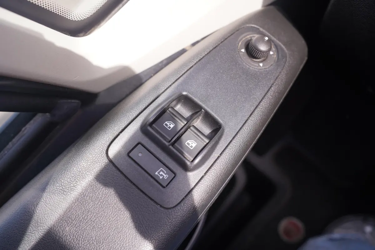 2.3 MultiJet 120 pk Dubbel Cabine L2H2 Navi Camera, Cruise Control, Trekhaak 2.500 kg, 6-Zits, NAP