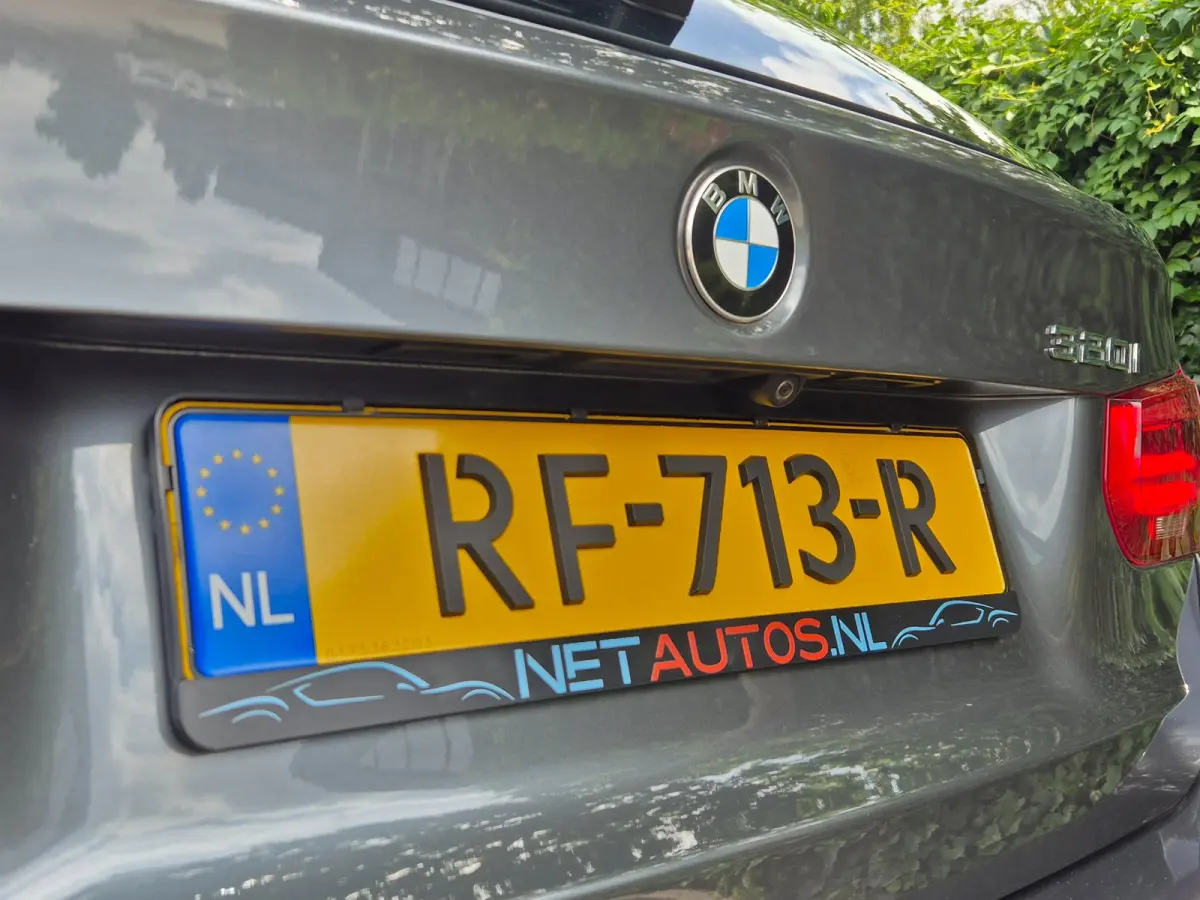 320i M Sport High Ex Panorama A CarPlay Keyless Virtual dash Camera Touring