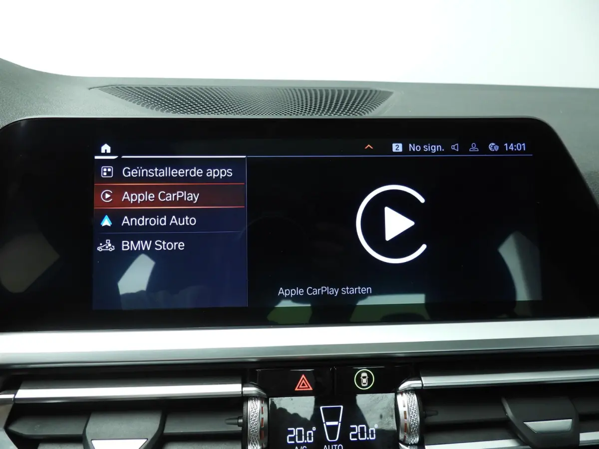 320i | LED | Navigatie | Schuifdak | Sportstoelen | DAB | Hifi speakers | Alu 18 inch