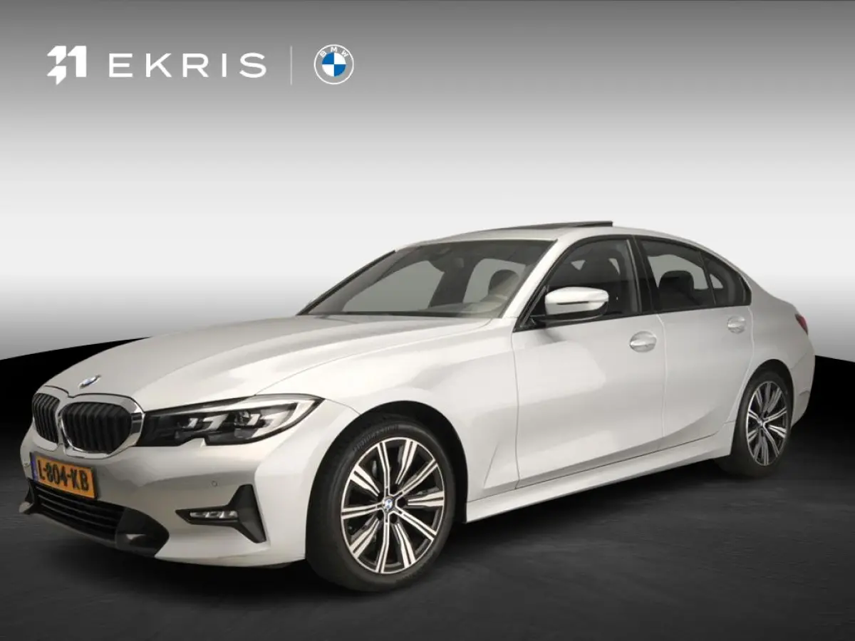 320i | LED | Navigatie | Schuifdak | Sportstoelen | DAB | Hifi speakers | Alu 18 inch