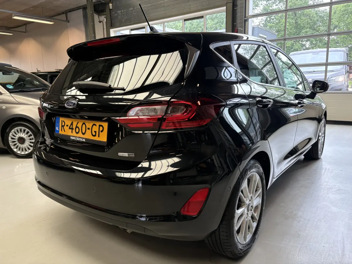1.0 EcoBoost Hybrid Titanium X Adapt Cruise, Navi, Camera