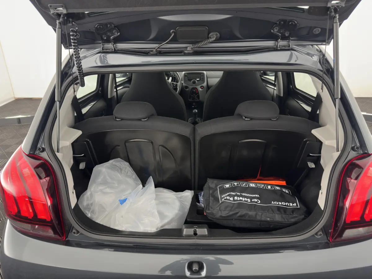 1.0 e-VTi Active *AIRCO | COMFORTSEATS | RADIO*